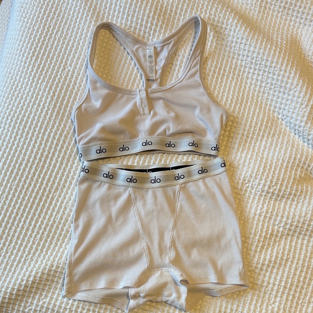 ALO Yoga White Sports Bra and Boxer Set